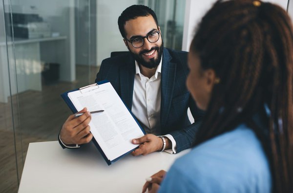 Comprendre le fonctionnement et l'utilité du contrat d'intérim pour les candidats et les employés